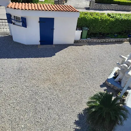 بيت ضيافة With A Parking Space - 21509 نوفي فينودولسكي